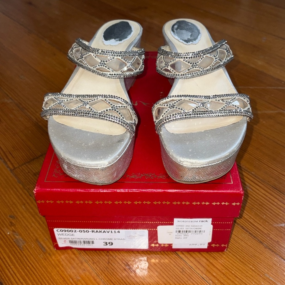 Rene Caovilla platform